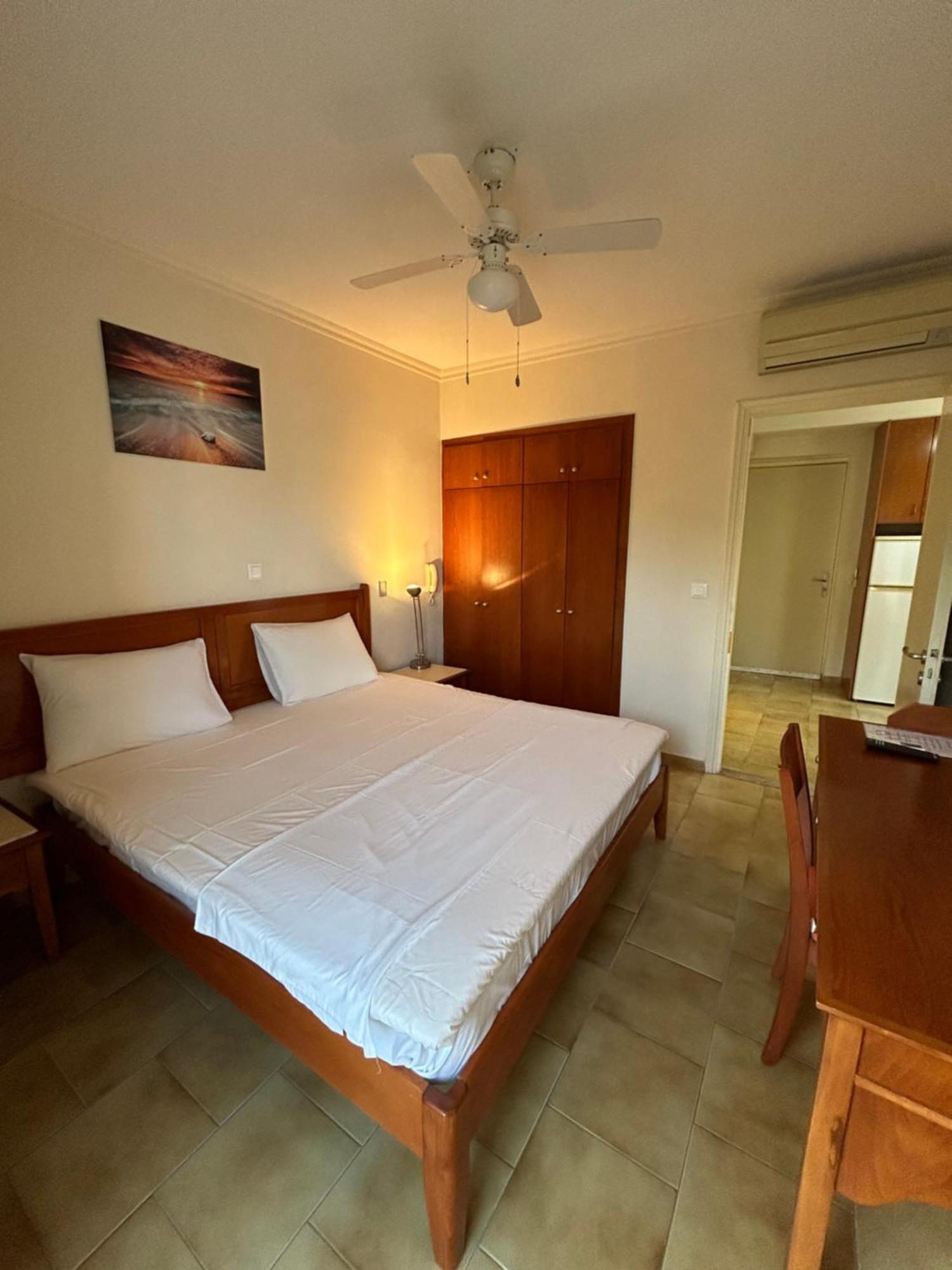 Captain Yiannis Studios & Apartments Kos Town Luaran gambar