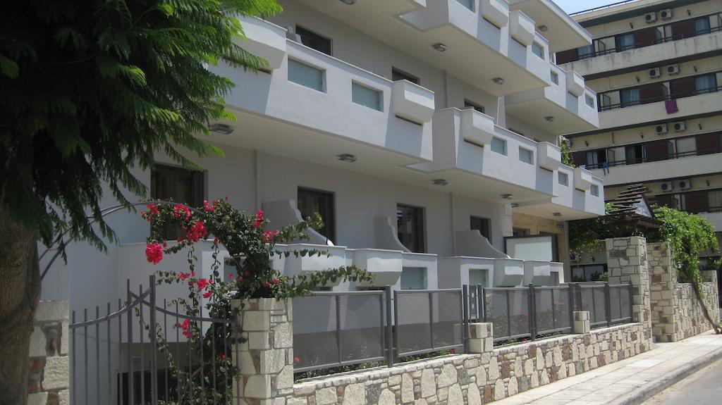 Captain Yiannis Studios & Apartments Kos Town Bilik gambar